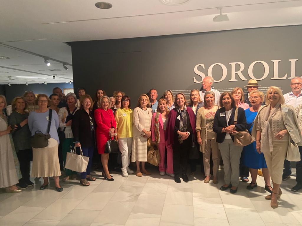 Visitas guiadas a la exposición “SOROLLA EN NEGRO”
